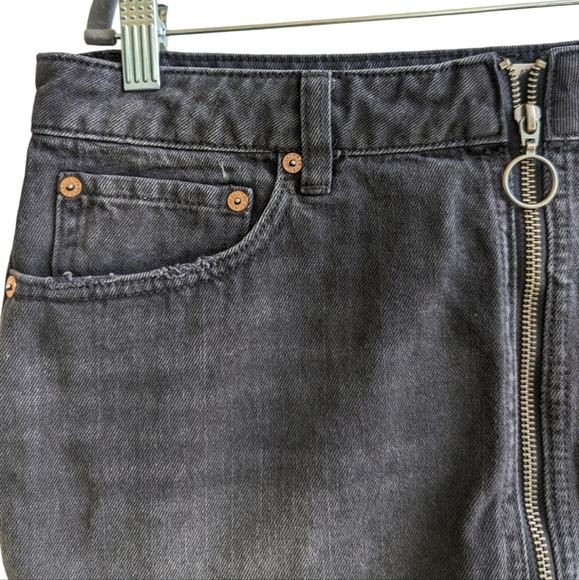 We the Free Black Washed Raw Hem Zipper Mini Skirt - Picture 3 of 6
